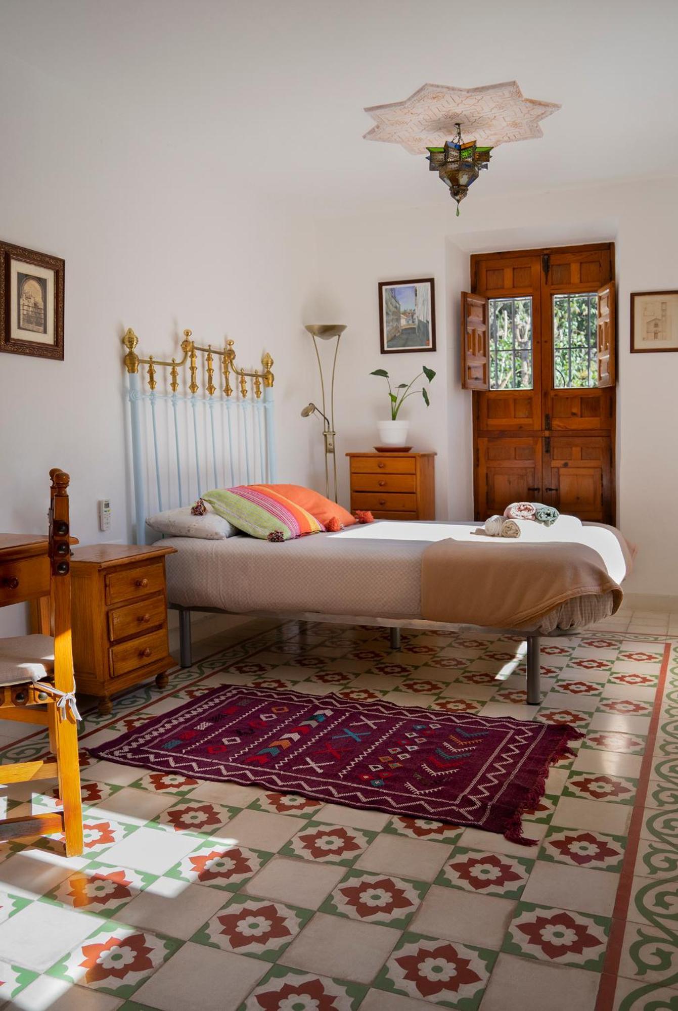 Oripando Private Rooms Granada Bagian luar foto