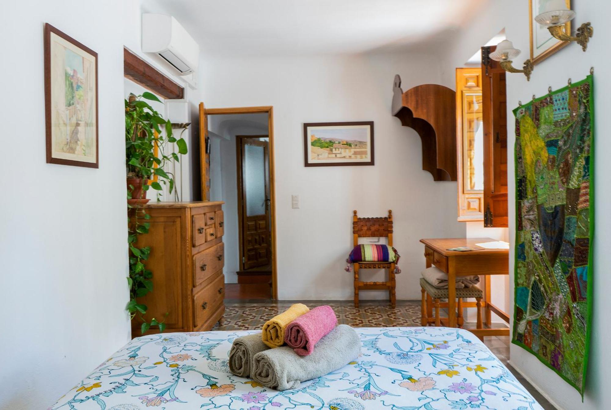 Oripando Private Rooms Granada Bagian luar foto